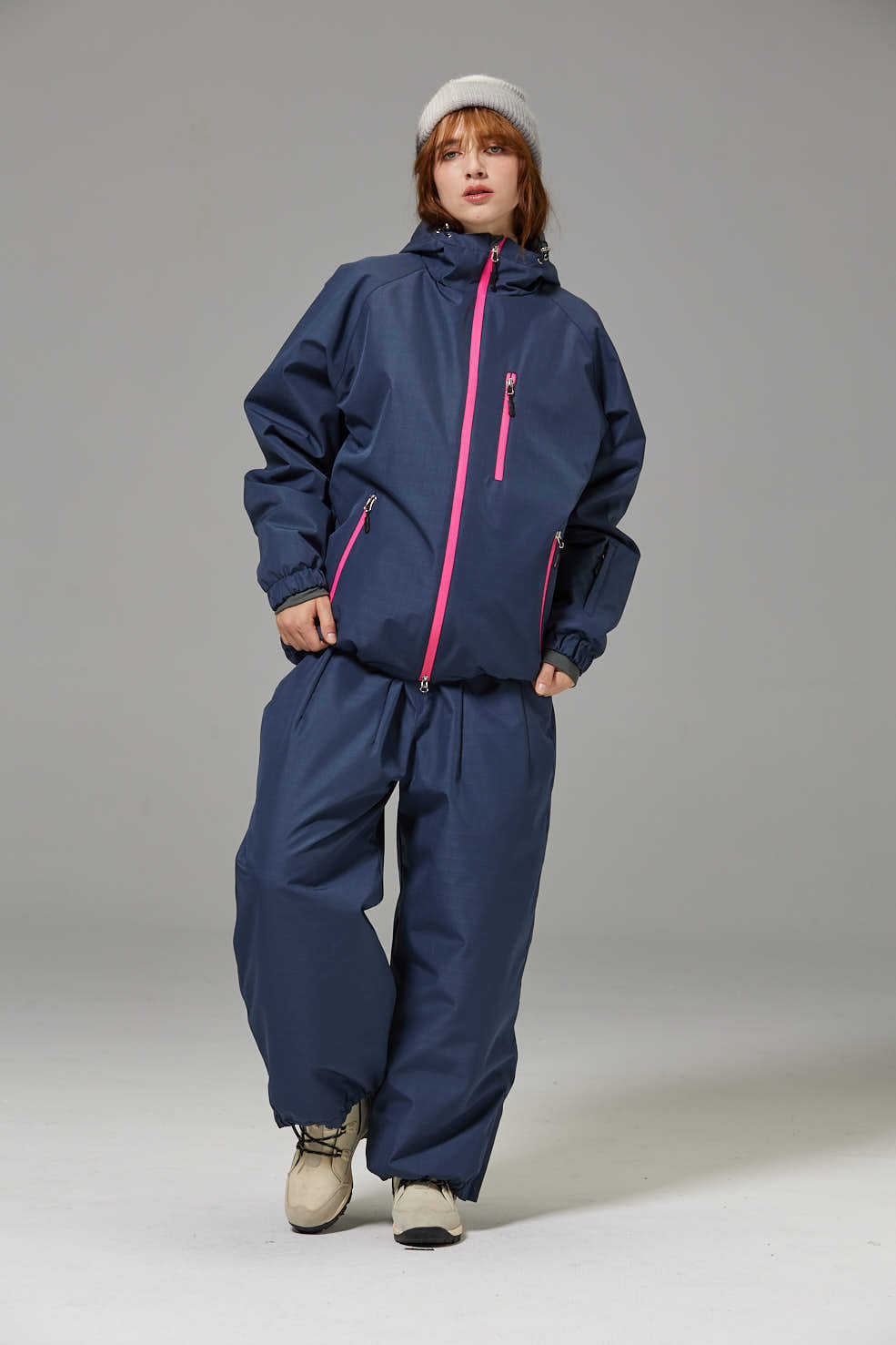 Unisex Windproof And Waterproof Loose-fitting Fashionable Ski Suit Set photo 6