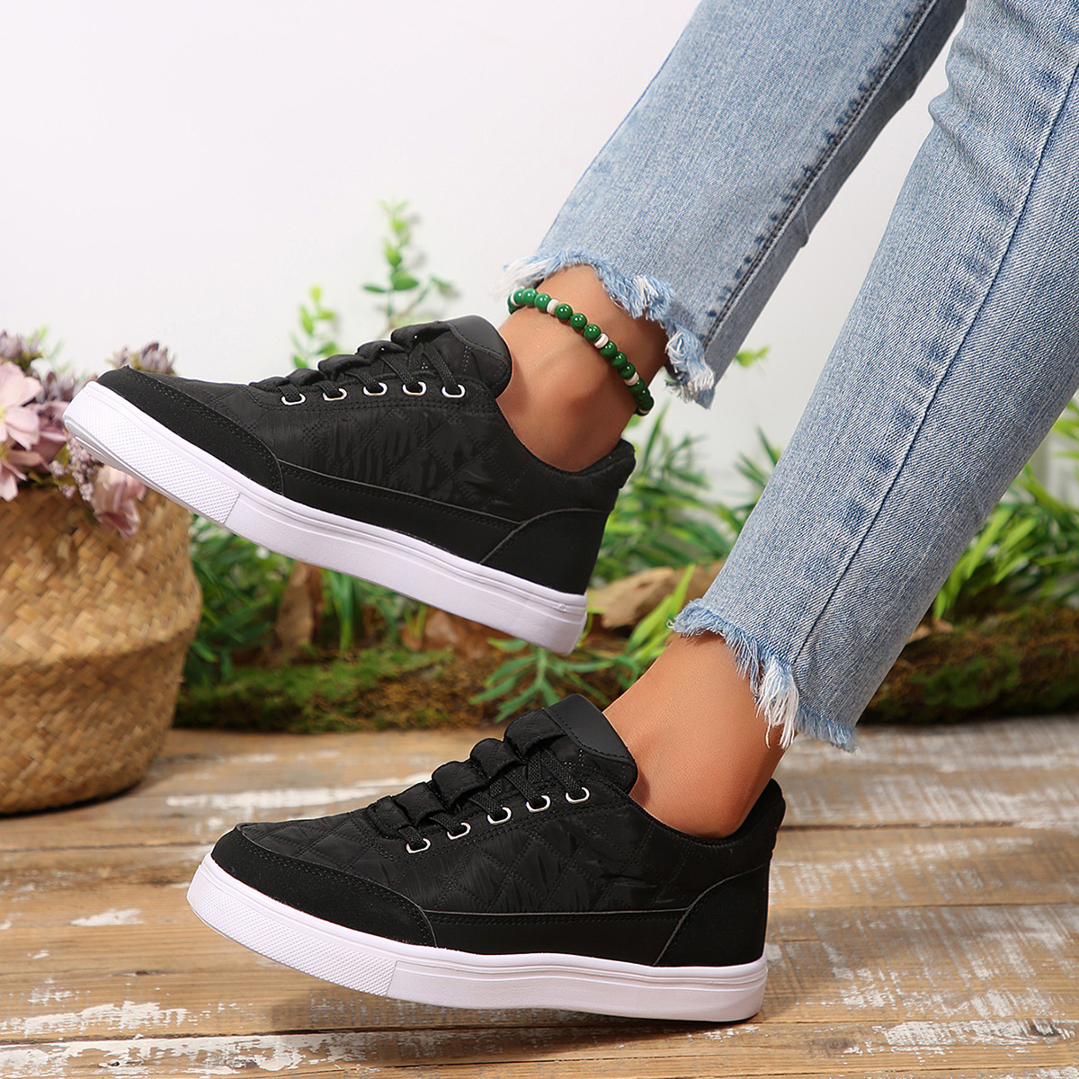 Plus-size Versatile Sports Casual Sneakers photo 4