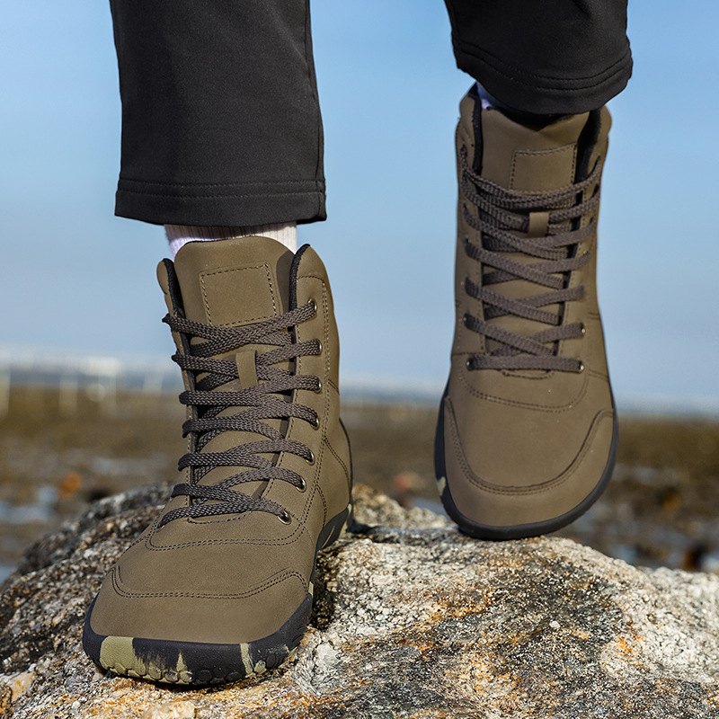 Leather High-top Wide-toe Outdoor Hiking Men's Sports Shoes photo 4