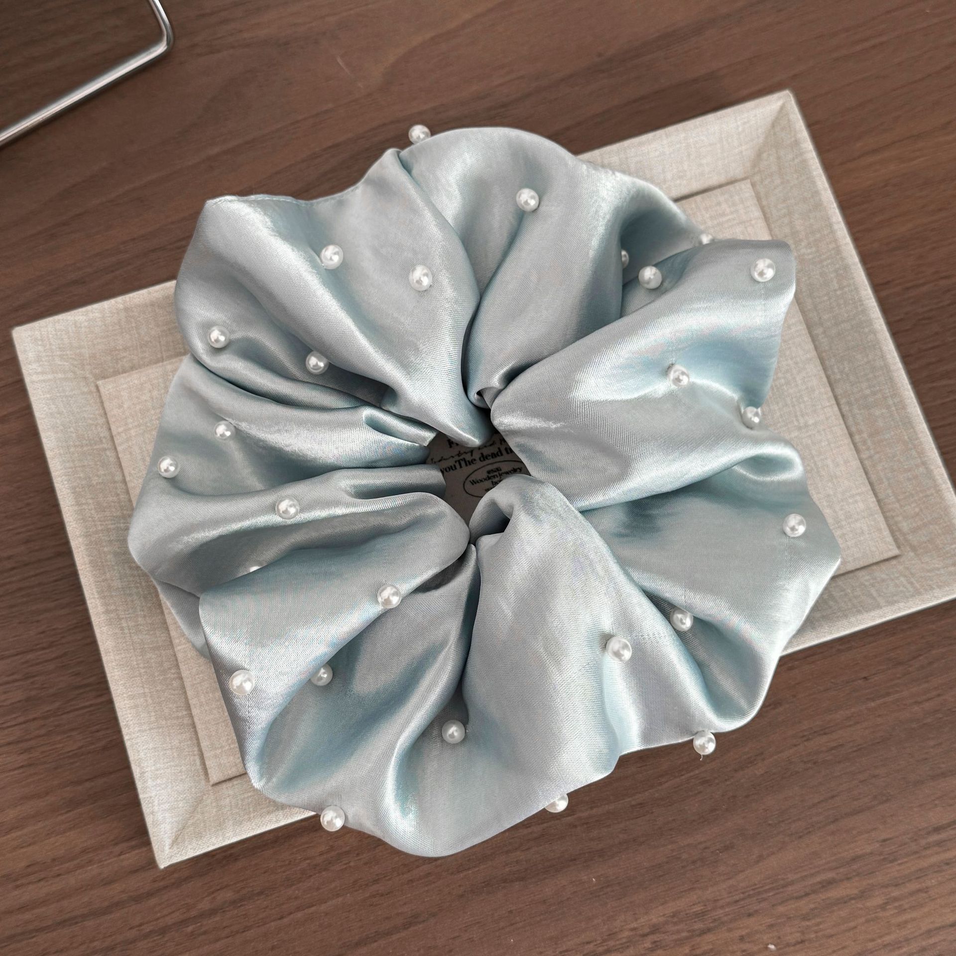 French-style Womens Bun Hair Tie photo 4