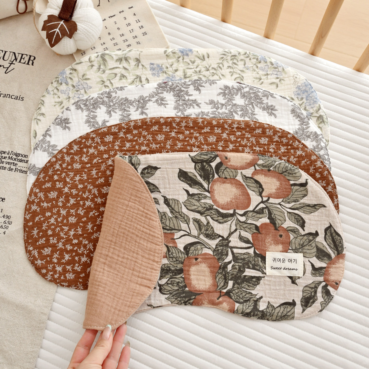 Baby Six-layer Gauze Burp Cloth Pure Cotton Shoulder Pad photo 5
