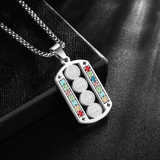 Hollowed-out Air Force-branded Stainless Steel Medal Pendant Necklace photo 4