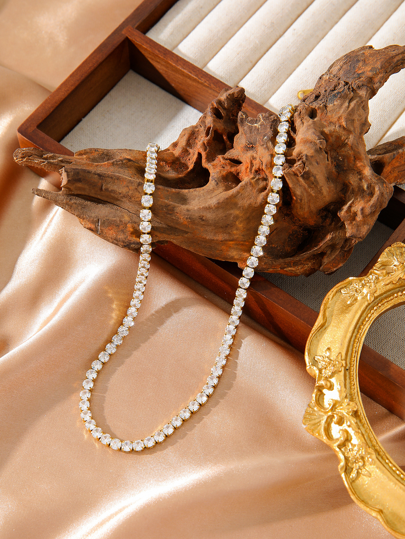 Diamond-studded Zircon Stainless Steel Necklace photo 4