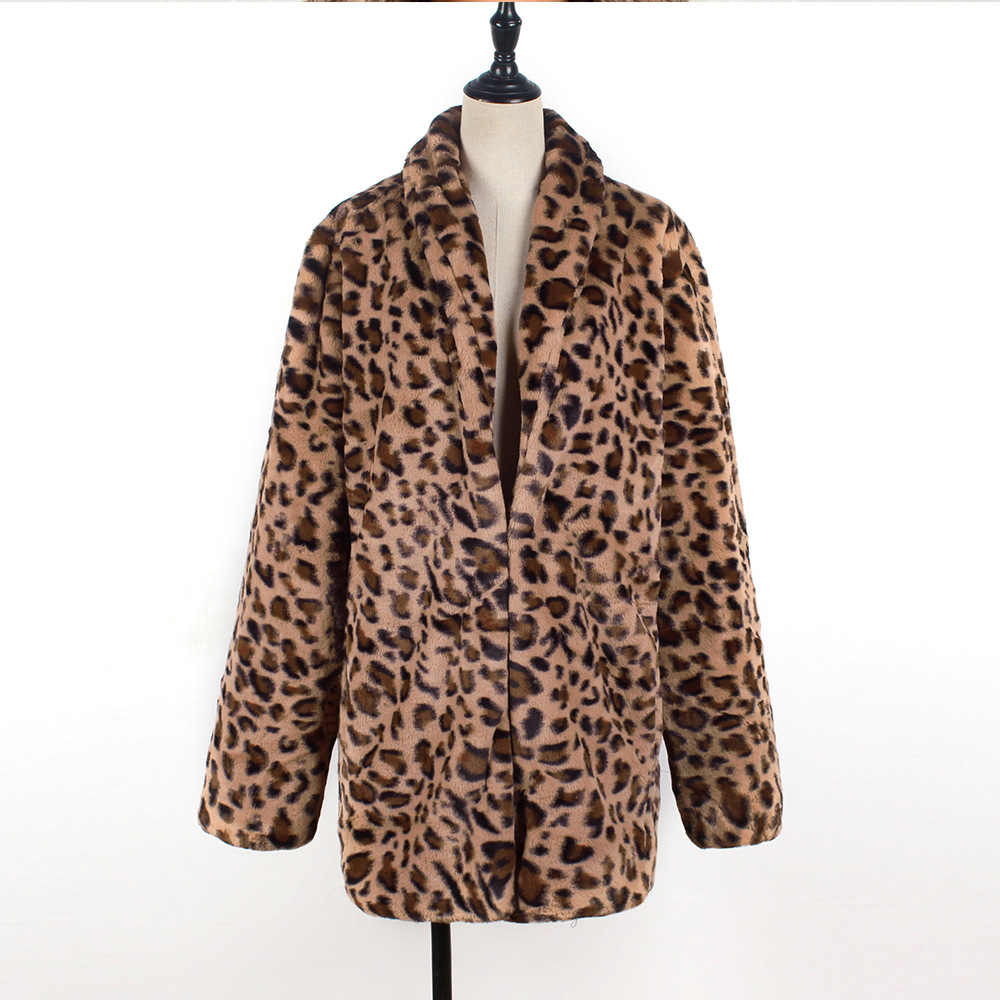 Leopard-Print Faux Fur Coat With A Blazer Collar photo 2