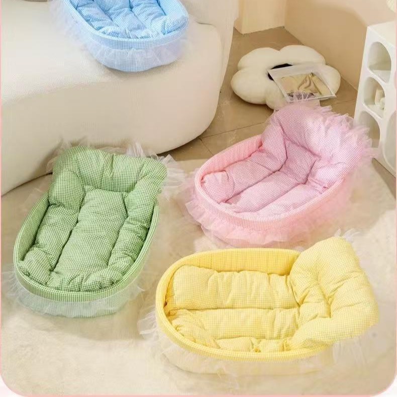 All Season Winter Pet Bed photo 3