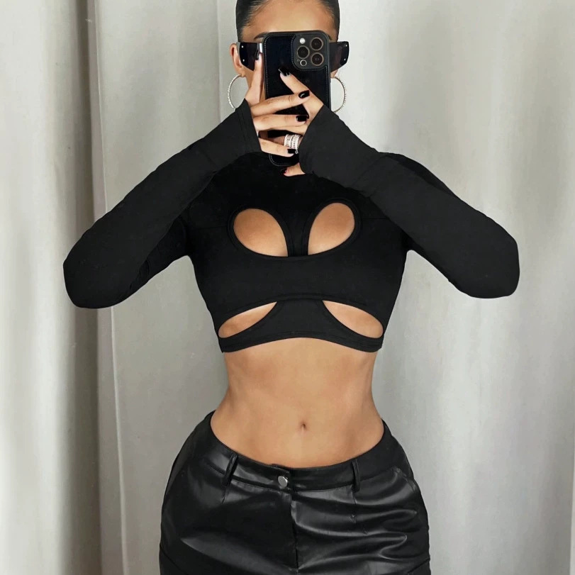 New Y2K Hollow-out Crop Top photo 1