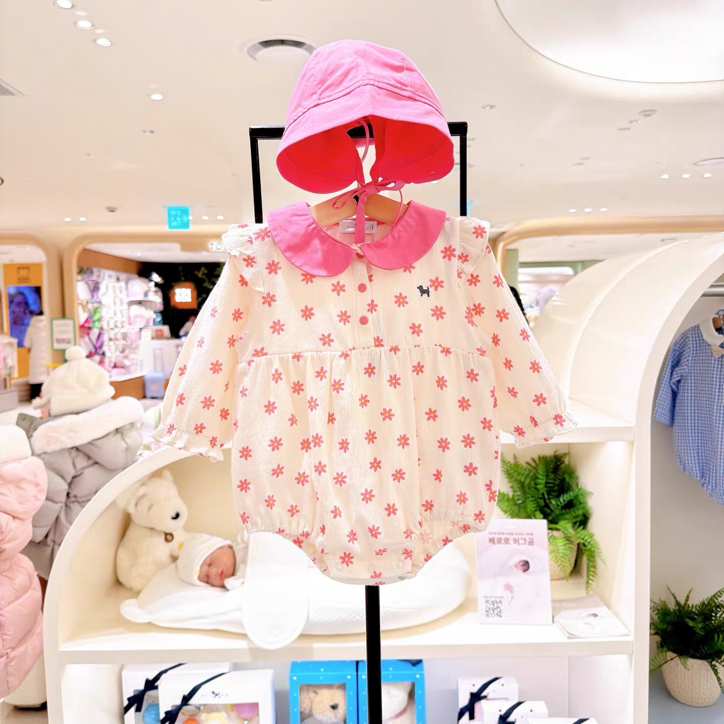 Cute Floral Romper With Hood photo 1