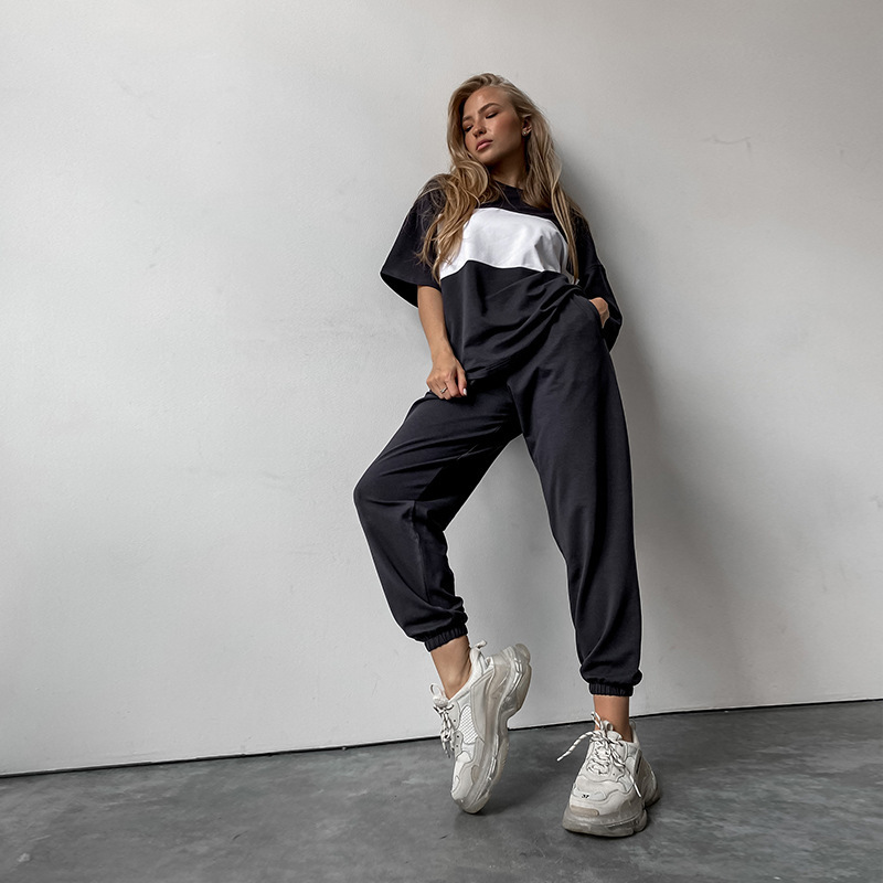 Round-neck Short-sleeve T-shirt Sports One-piece Set photo 3