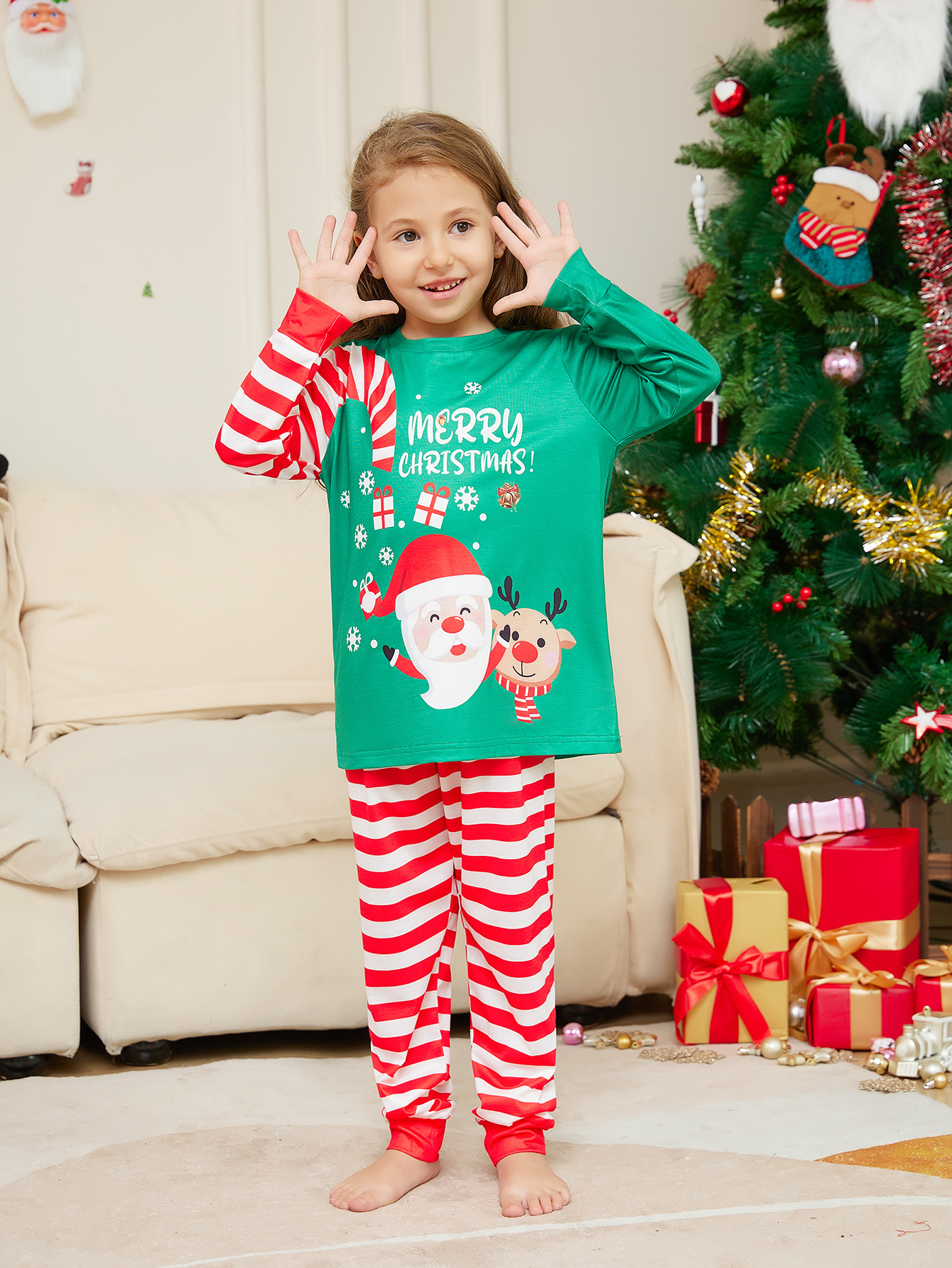 New Cartoon Santa Claus Letter Printing Parent-child Christmas Pajamas Home Wear Suit photo 5