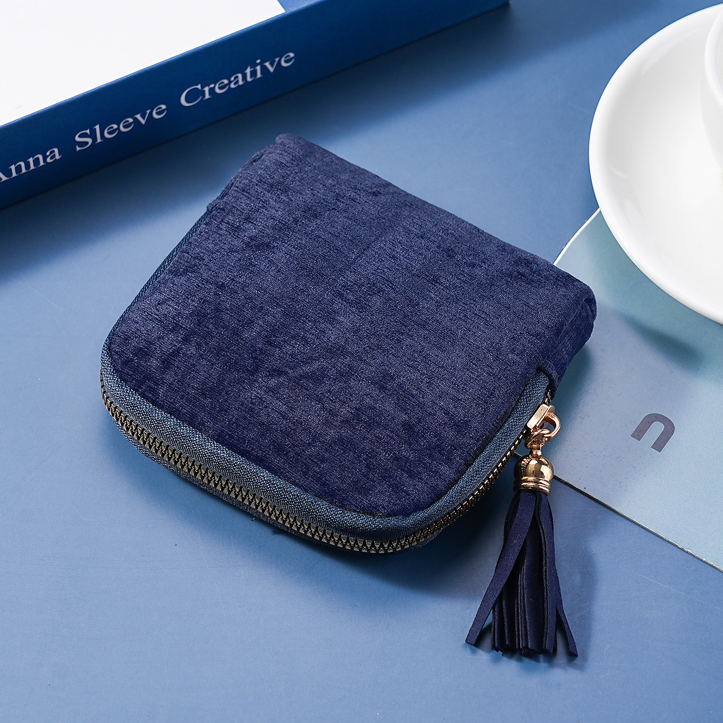 Jewelry Cosmetics And Bracelet Storage Bag photo 1