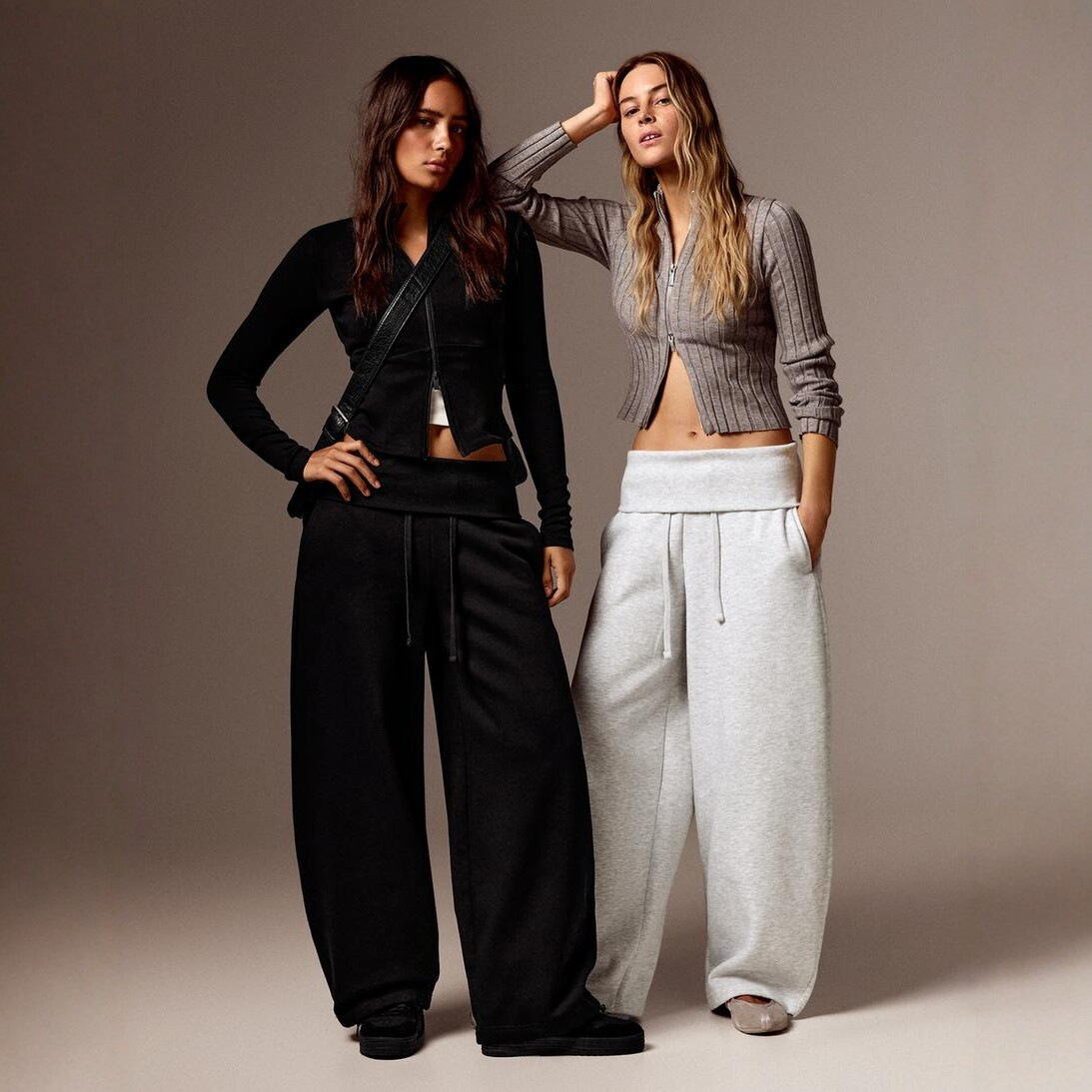 Women's Drawstring Elastic Sports Casual Pants photo 3