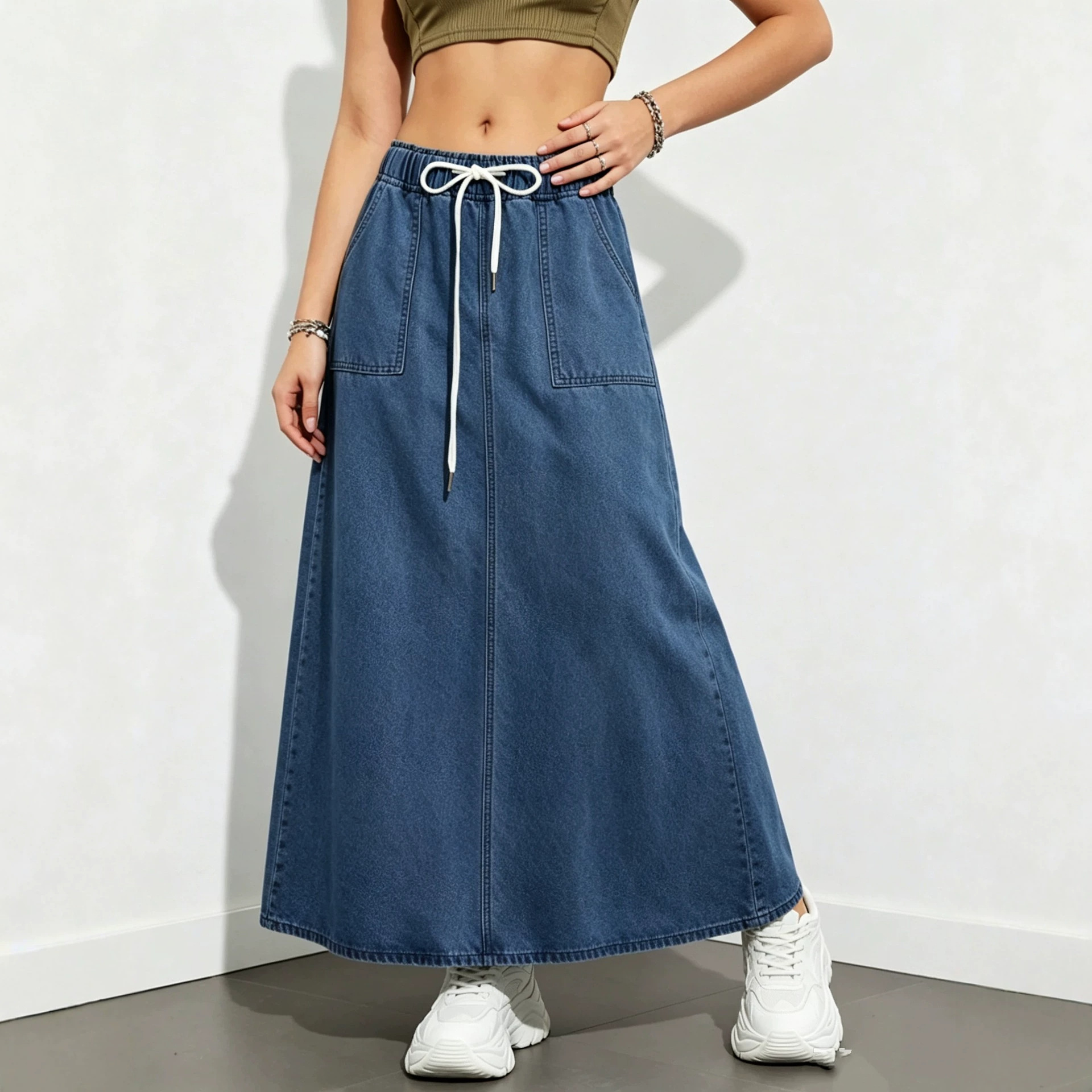 Women's Loose-fit Denim Skirt With A Wide Hem And Elastic Waist photo 1