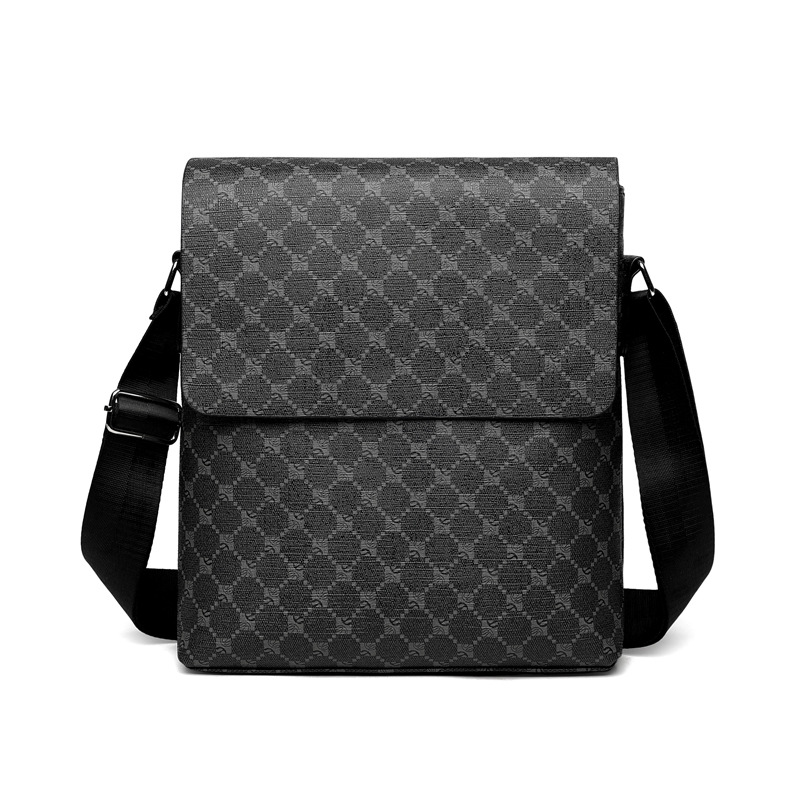Large-capacity Mens Single-shoulder Crossbody Bag photo 2