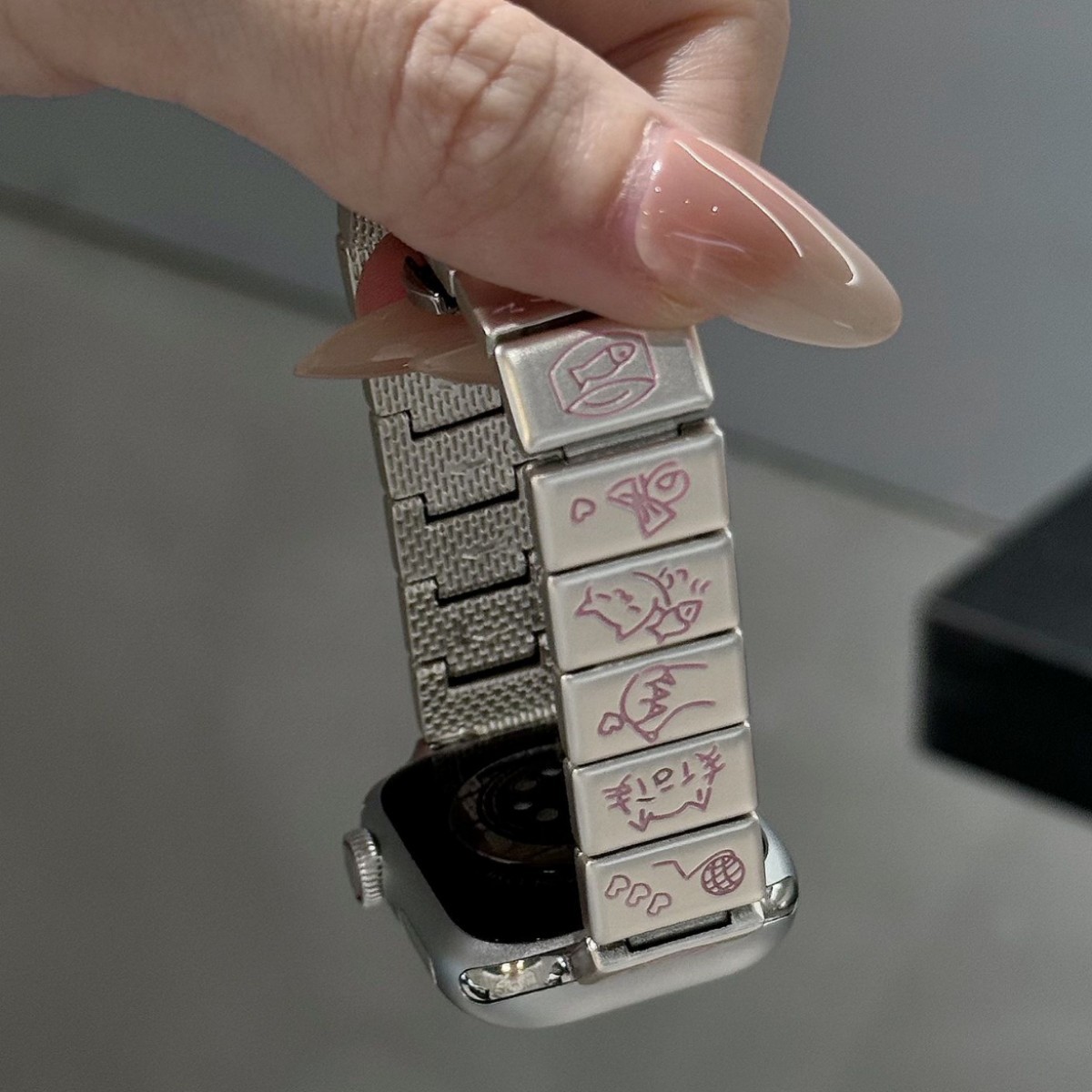 Womens Metal Watch, Adorned With Cat And Dog Motifs photo 1