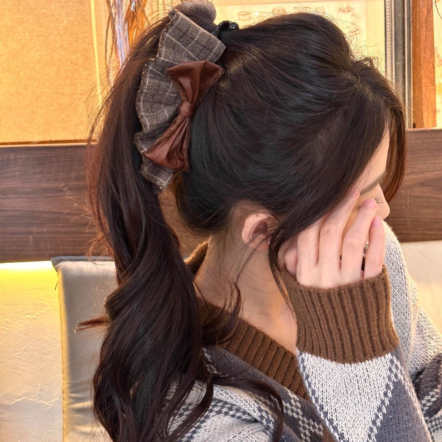 Elegant Sophisticated Bun-style Ponytail Clip For The Back Of The Head photo 3