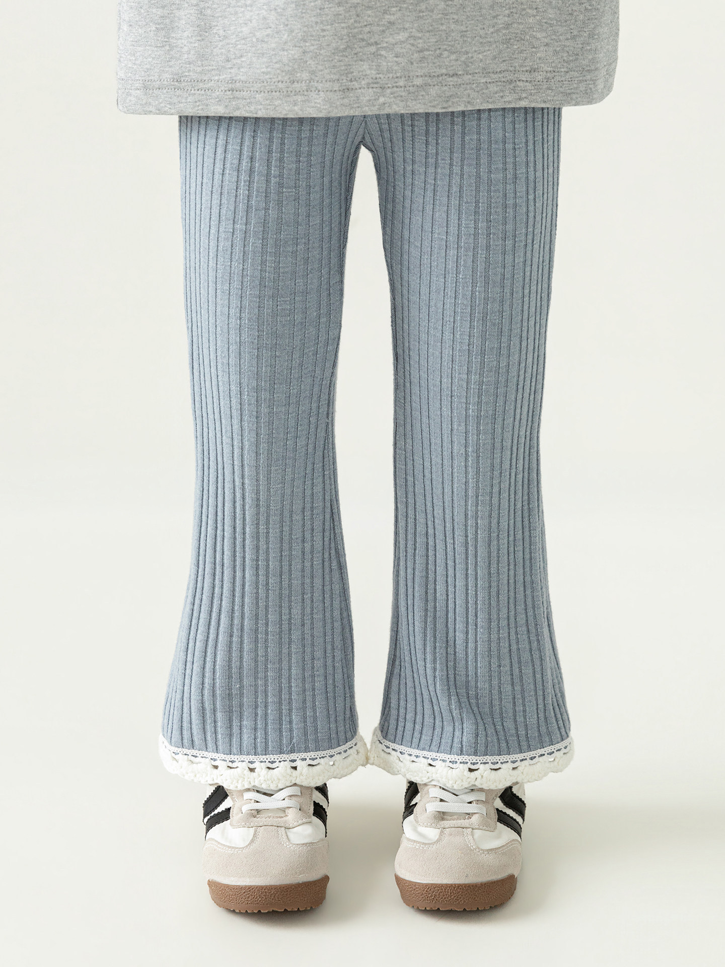 Versatile Girls Ribbed Flared Pants With Lace Trim photo 6