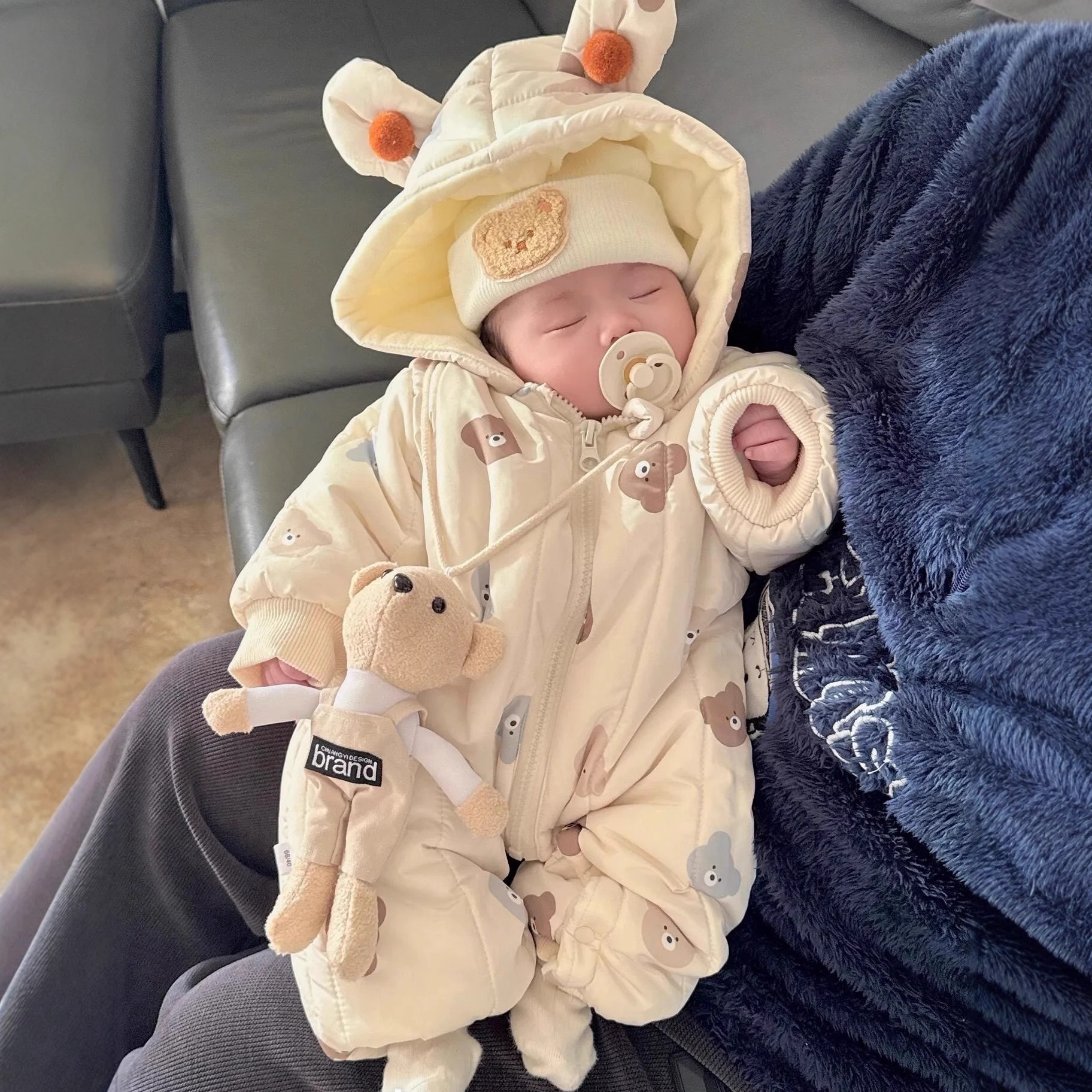 Newborn Baby Onesie Infant Clothing photo 1