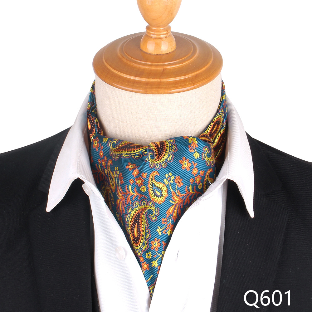 Gentlemans Suit Shirt Cravat photo 2
