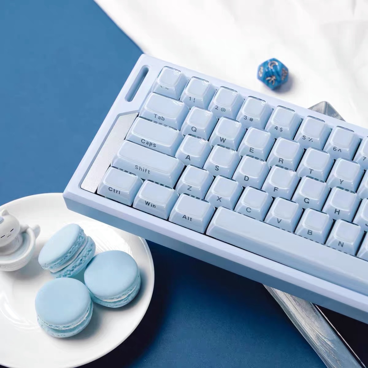 Crystal Jelly Side-engraved Keycaps For A 136-key Compact Full-size Keyboard photo 8