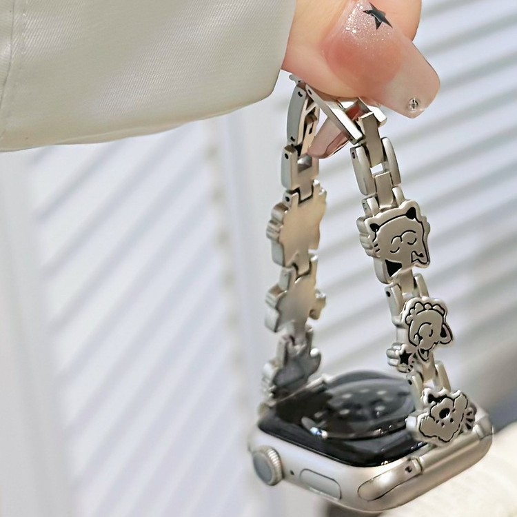 Fashionable Metal Dog And Cat Womens Chain Watch Strap photo 5