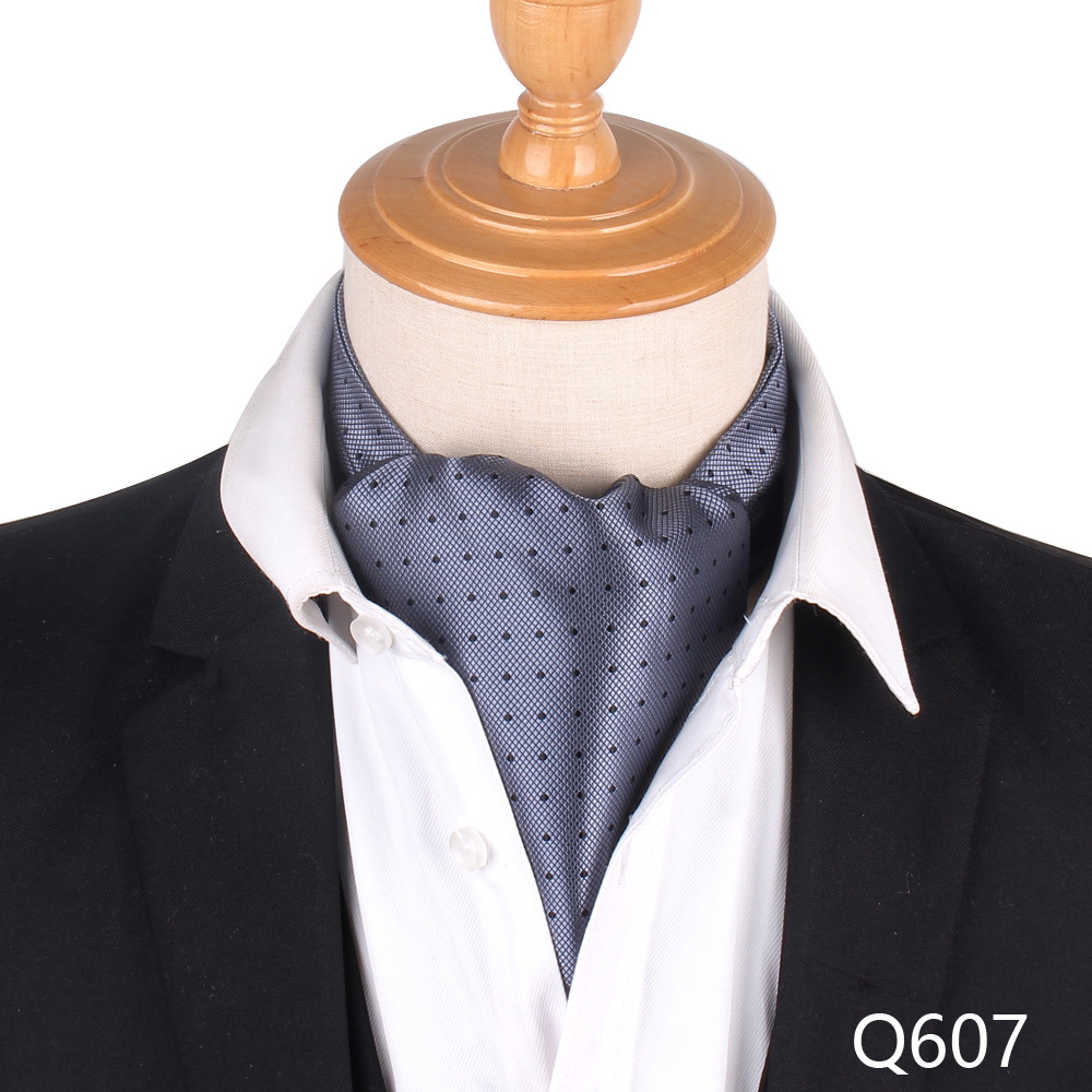 Gentlemans Suit Shirt Cravat photo 7