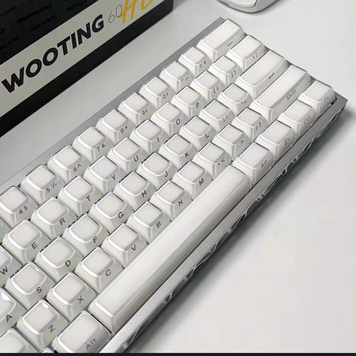 Crystal Jelly Side-engraved Keycaps For A 136-key Compact Full-size Keyboard photo 4