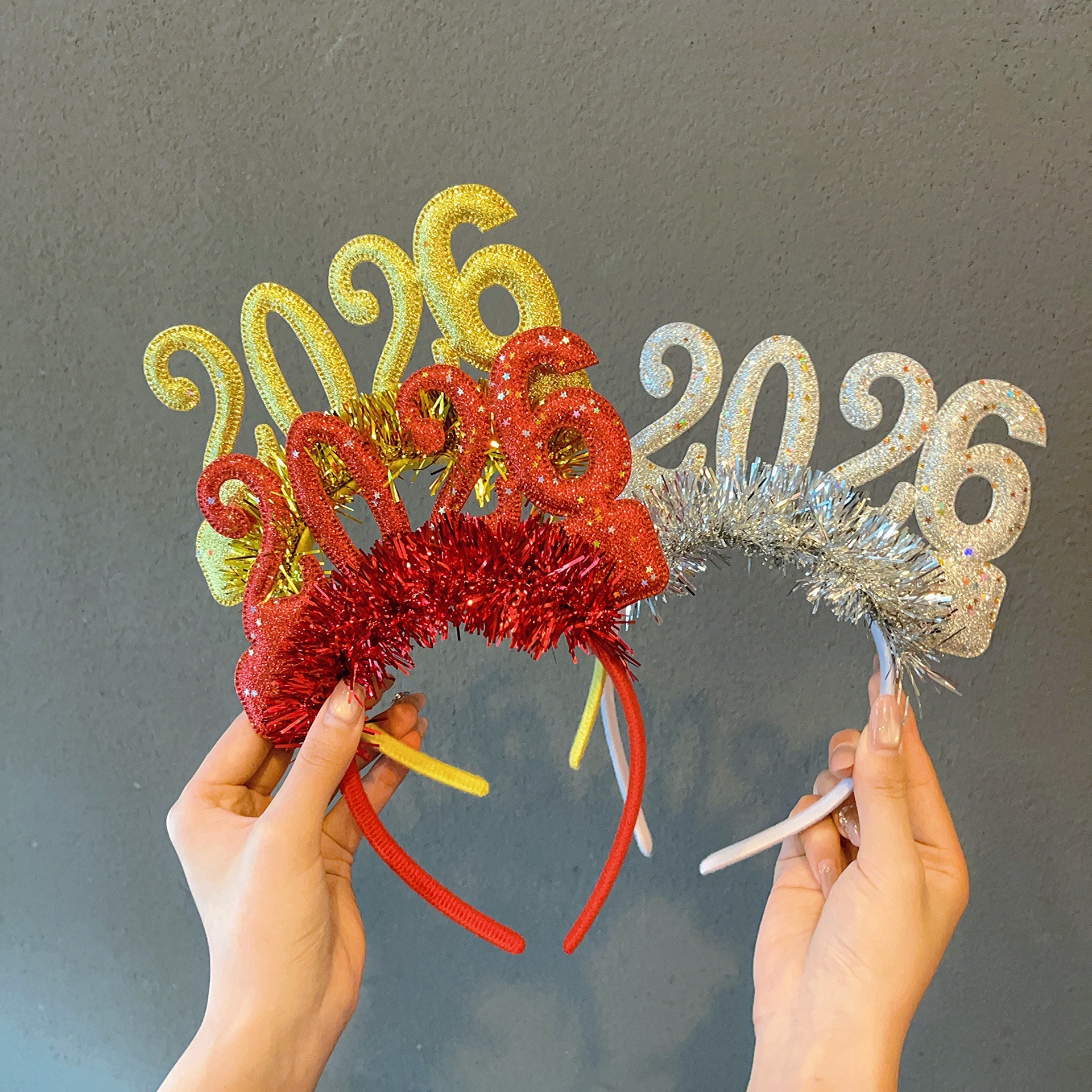 Birthday Headband A Photo Prop For Christmas Parties photo 1