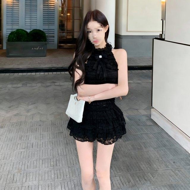 Bow-tie Off-shoulder Sleeveless Lace-panel Skirt Two-piece Set photo 8