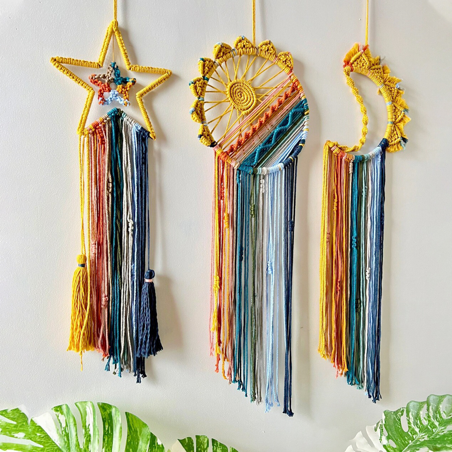 Bohemian-style Wall Hanging Tapestry With Tassels photo 7