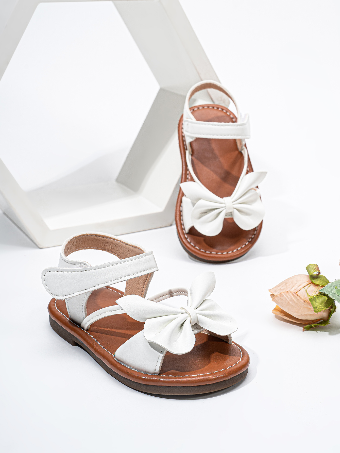 Soft-soled Non-slip Shoes For Baby Girls photo 2