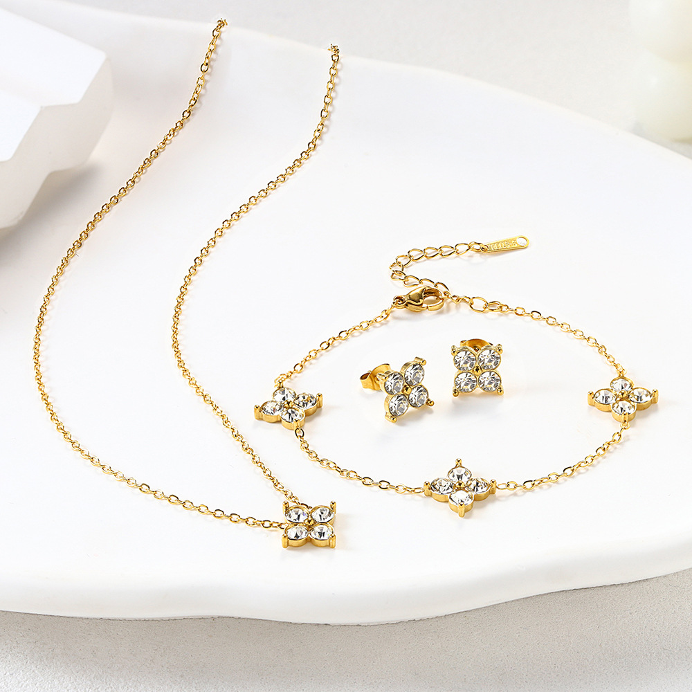 French Babys Breath Bracelet Necklace And Earrings Set photo 7