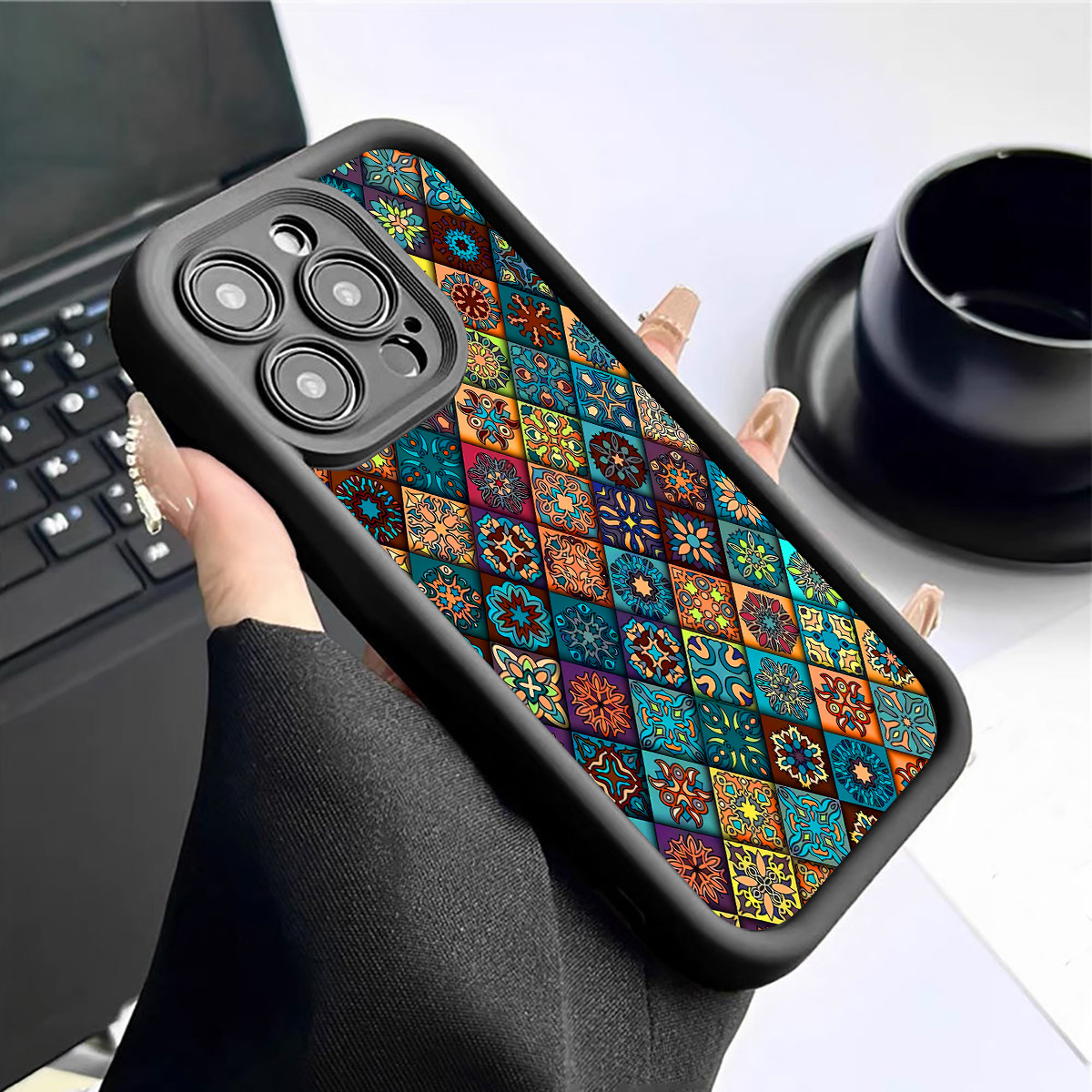 Exotic Emery Ladder Eye Phone Case photo 2