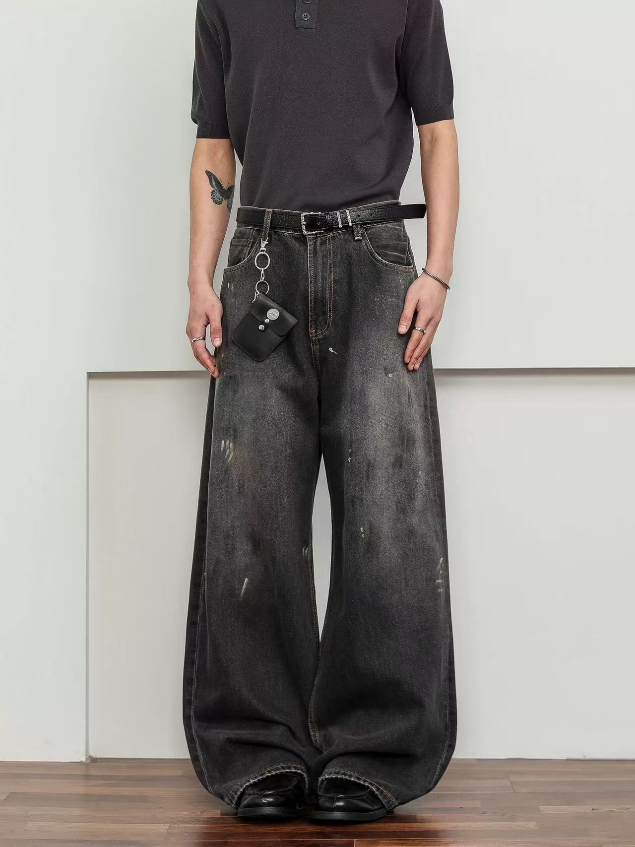Graffiti-designed Jeans For Men And Women photo 3