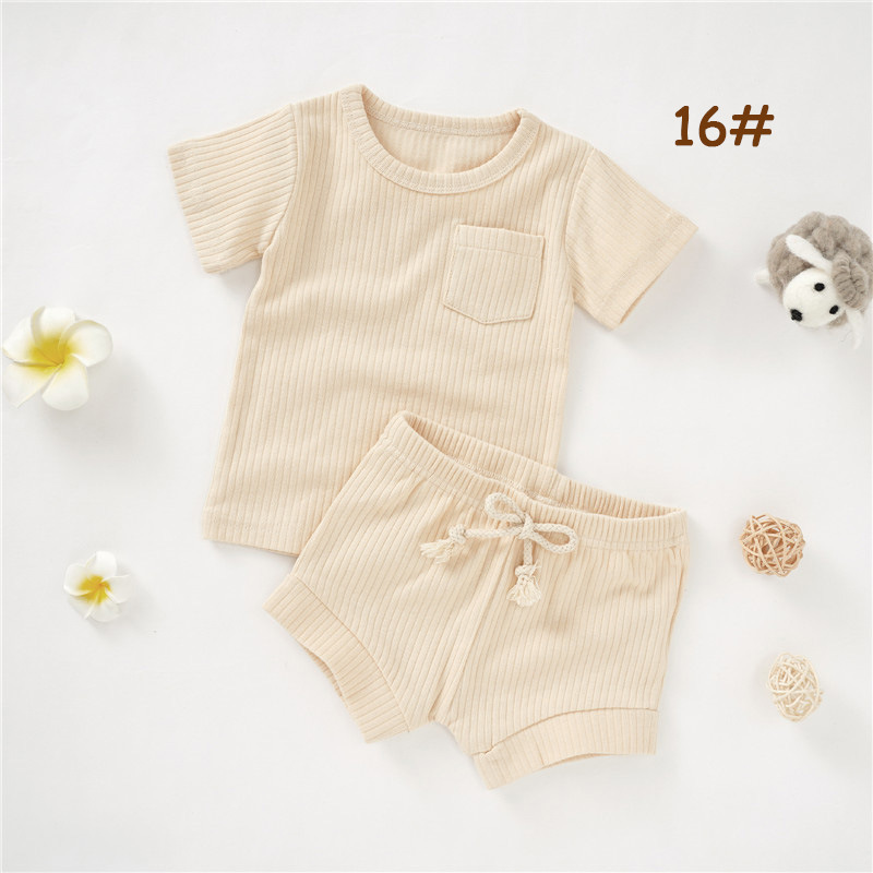 Newborn Short-sleeve And Shorts Set photo 2