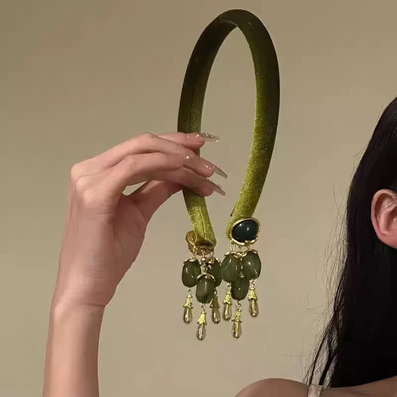 Retro French-style Olive-green Hairband With Tassels That Flatters The Complexion photo 1