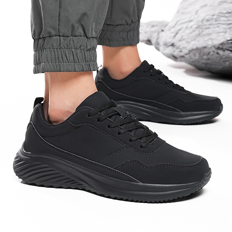 Black Autumn Soft Bottom Casual Running Shoes photo 3