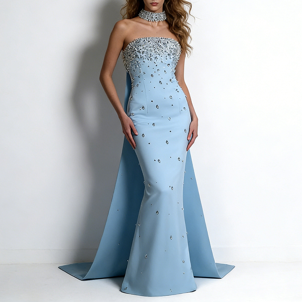 Long Beaded And Diamond-encrusted Evening Gown With A Train Evening Gown photo 1