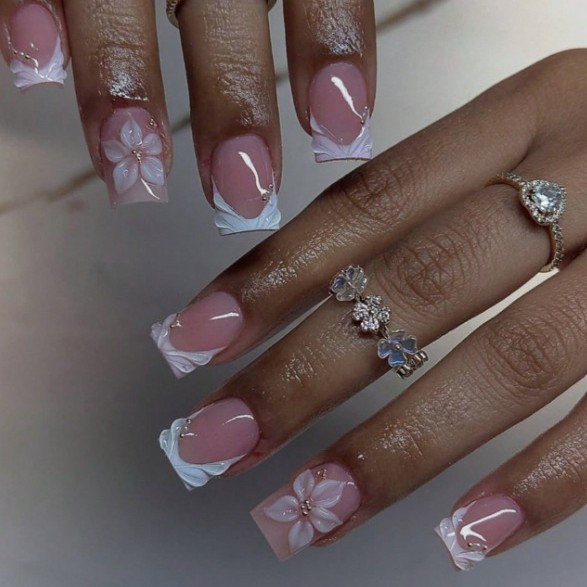 Sweet French-style Womens Wearable Nails photo 2