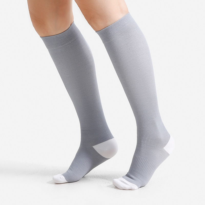 First-class Compression, Bamboo Fiber, Breathable, Mid-cuff, Skin-friendly, Abrasion-resistant Athletic Socks photo 1