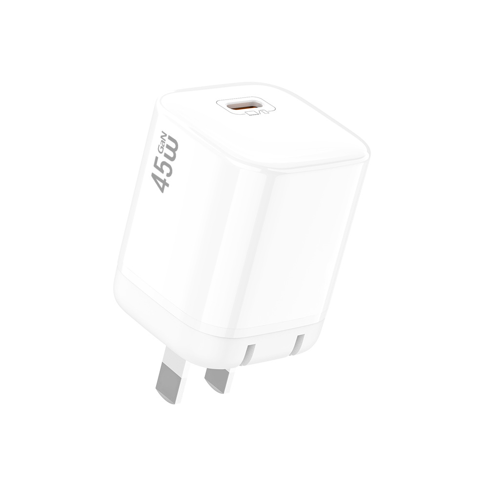 Fully Compatible Fast-charging USB Adapter For Smartphones photo 5