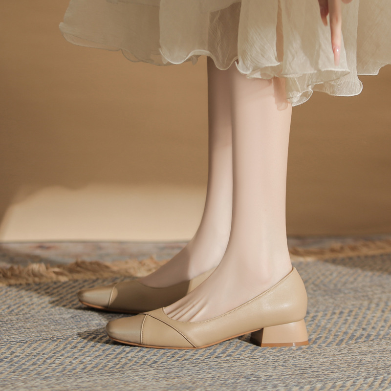 Chunky-heel Mary Jane Women's Shoes photo 5