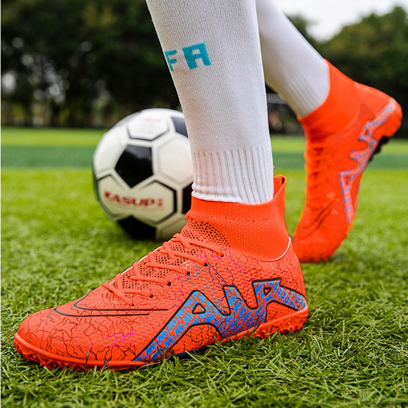 High-top Soccer Spike Special Shoes photo 1