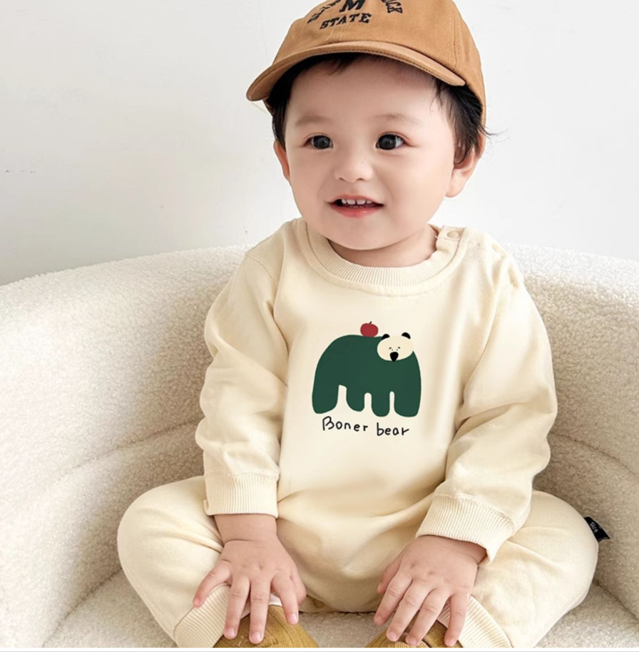 High Quality Family Friendly Autumn Sweatshirts Baby Onesies For Three photo 7