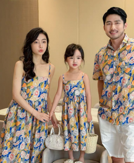 Dopamine Seaside Tyndall-effect Skirt With Print Parent-child Matching Outfits photo 2