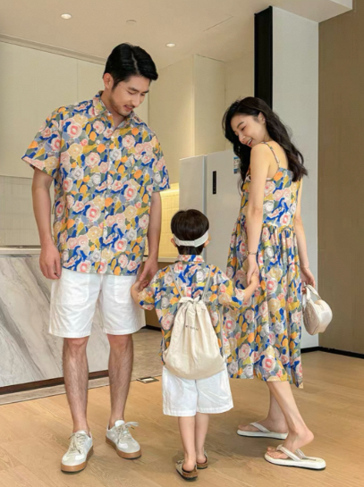 Dopamine Seaside Tyndall-effect Skirt With Print Parent-child Matching Outfits photo 3