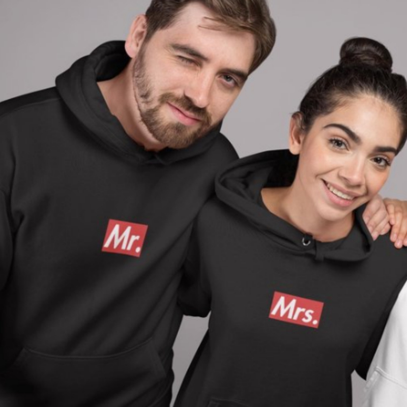 Fashionable Unisex Solid-color Hooded Sweatshirt For Couples photo 3