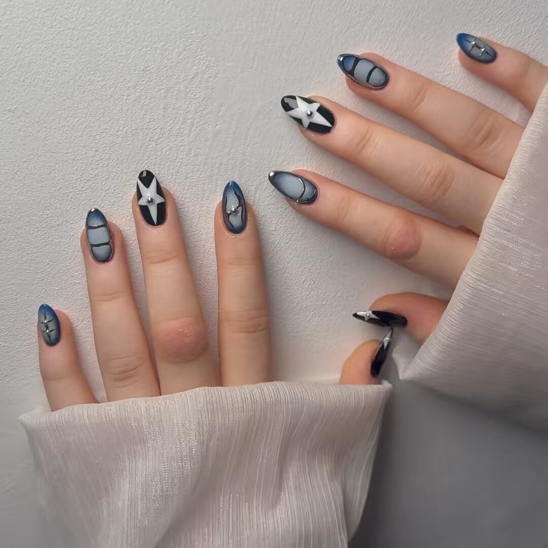 Removable Handmade Artificial Nails photo 4