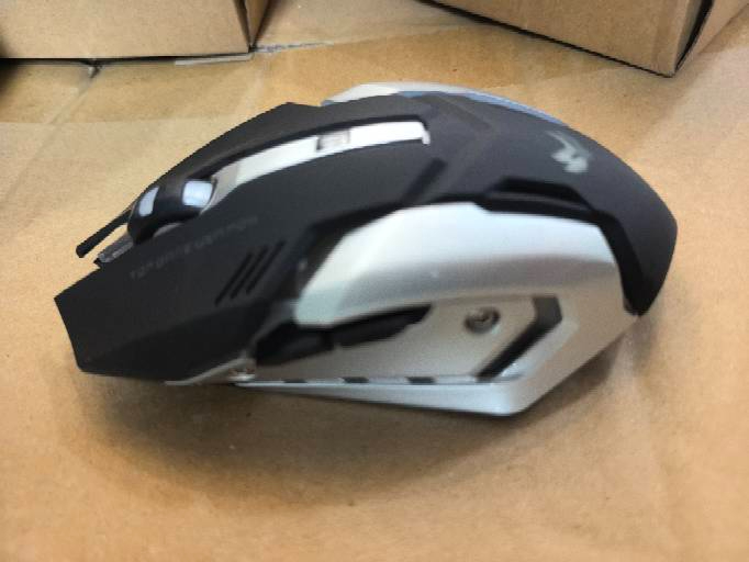 Wireless Charging Silent Gaming Mouse Machinery photo 4