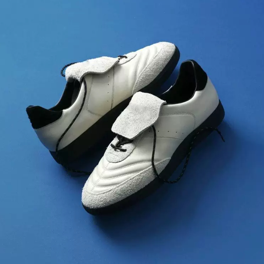 Sneakers Commuter Casual Shoes Flat Training Shoes photo 1