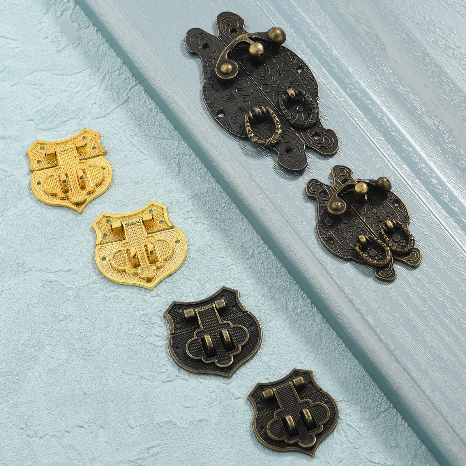 New Chinese-style Antique-inspired Heart-shaped Furniture Alloy Box Latch Accessories photo 1